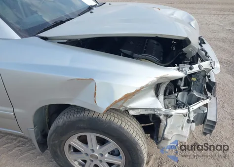 2005 Toyota Highlander V6 from USA, damaged, VIN JTEGP21A850057384